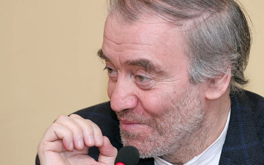 What Does The Conductor Do?